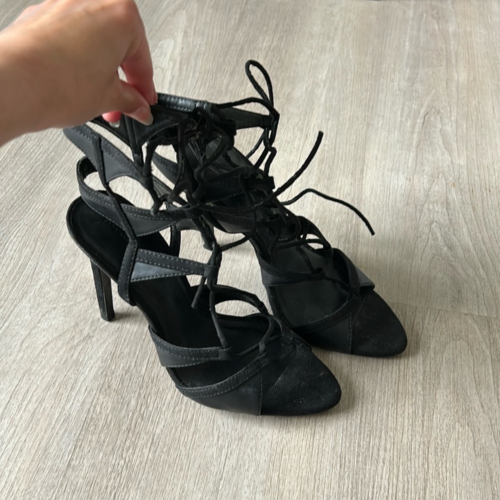 Black Zara basic stilettos